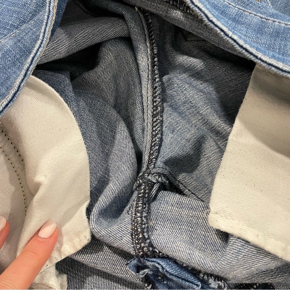 HUDSON Bermuda Denim Mid-Rise Short - Picture 13 of 15